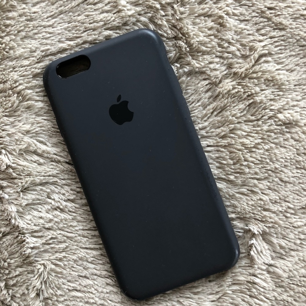 Grey rubber Apple case